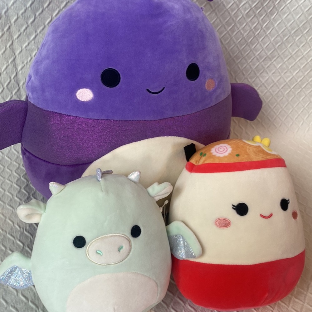 Squishmallows trio pack. Purple Bug Plush with Red Sushi & Mint Dragon. New!